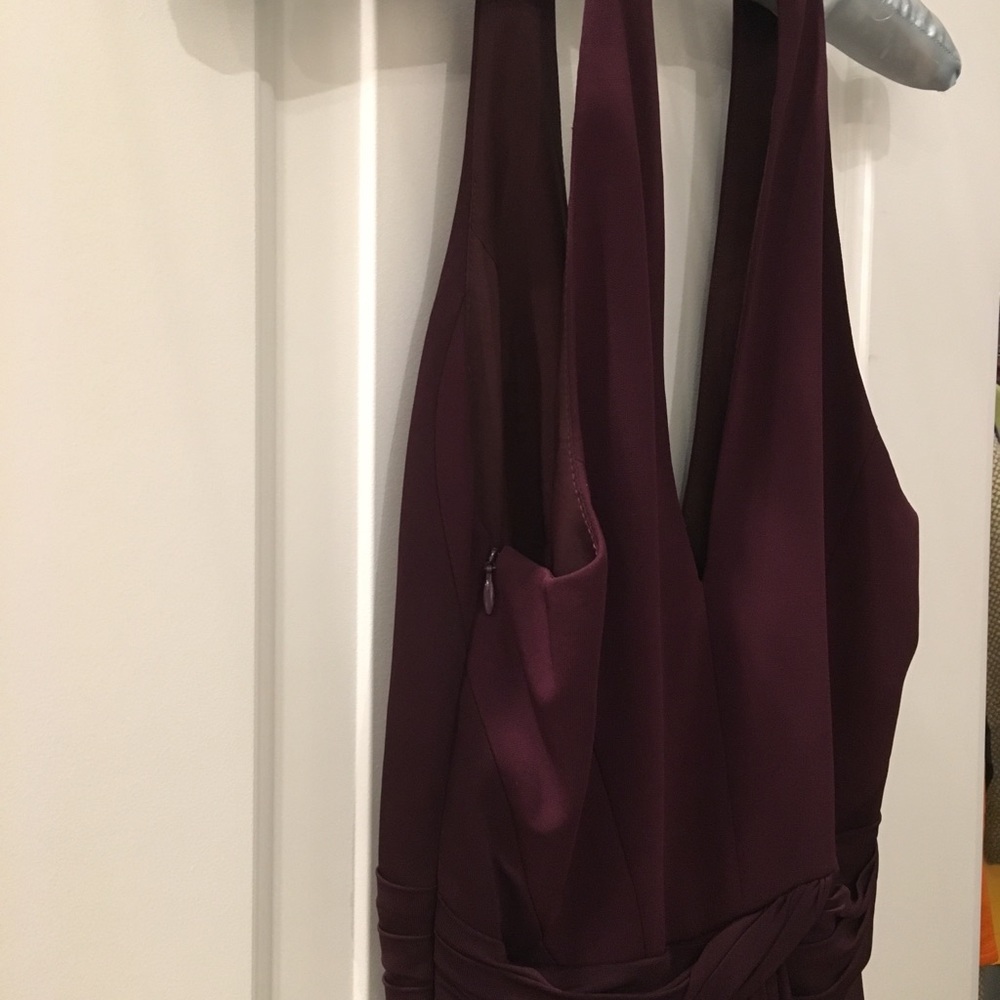 Karen Millen Softly drapes lightweight halter neck - Picture 7 of 8